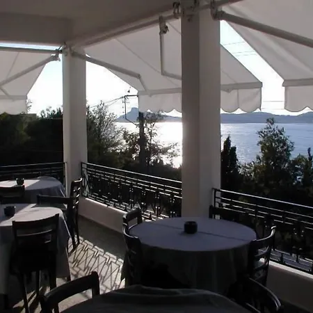 Oasis 2* Masouri
