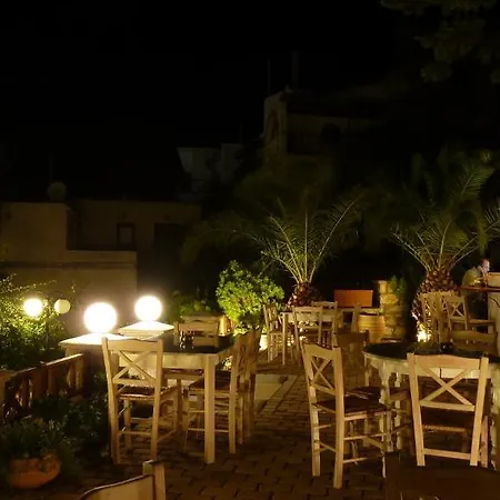 Hotel Oasis